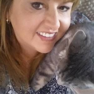 Meet your Posher, Cindy